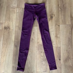 Lululemon wunder under size 2